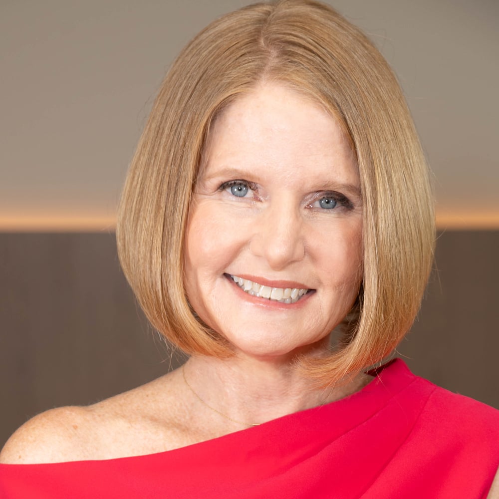 Amy Summers small sq