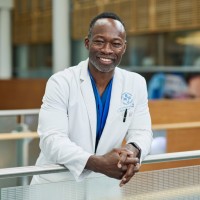 Dr Kwadwo Kyeremanteng