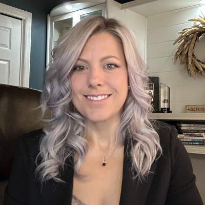 Erin Donahue