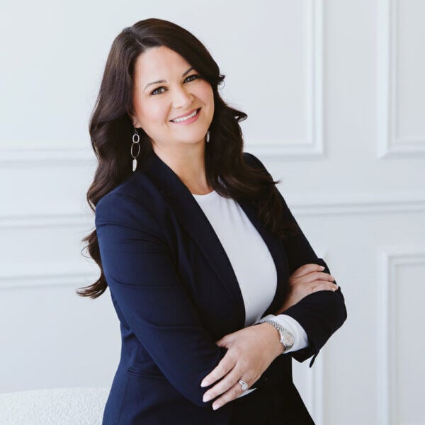 Katy-Holmes-Oct-2024-small-sq-600x600