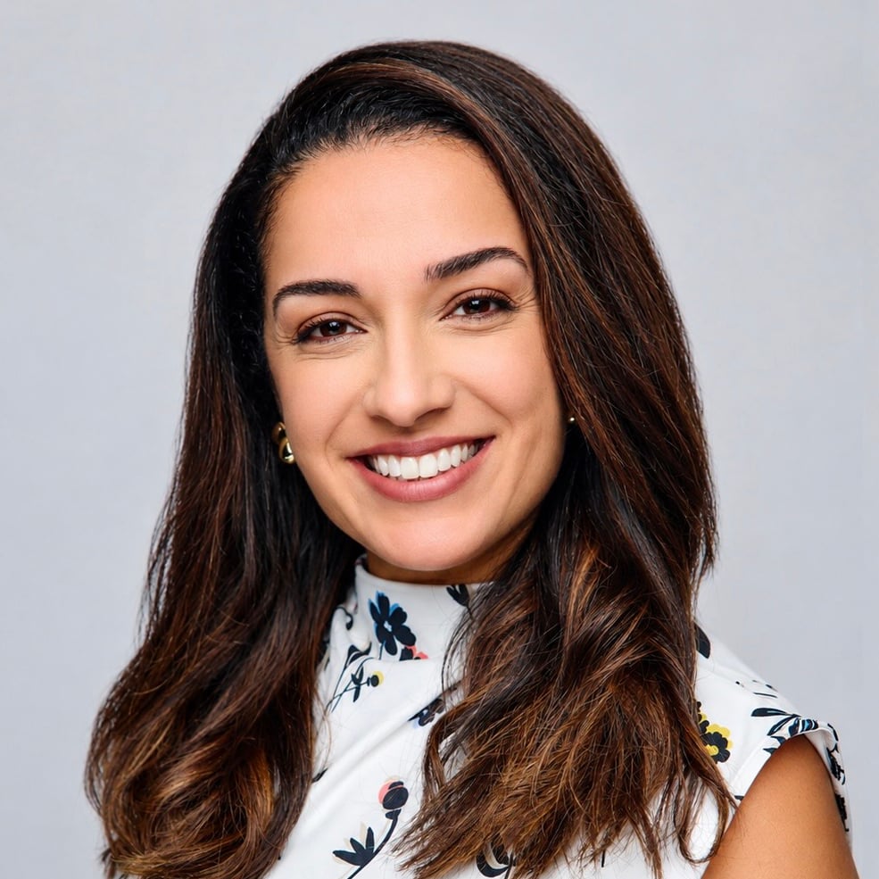 Paola Hernandez New small sq