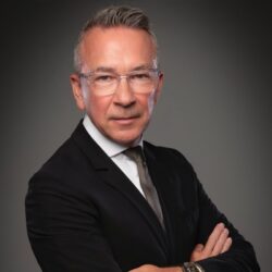 Paul-McComb-Headshot-Mugshot-250x250