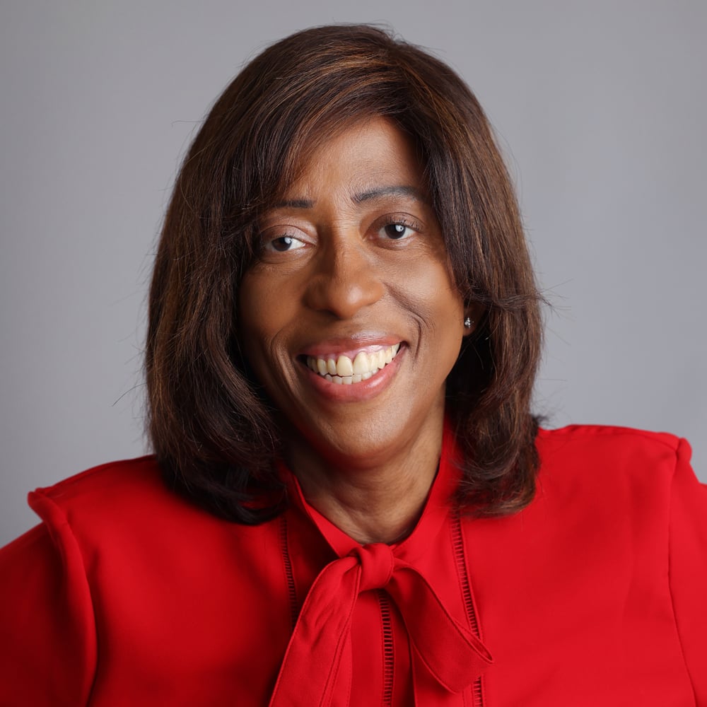 Tracey Pierce small sq