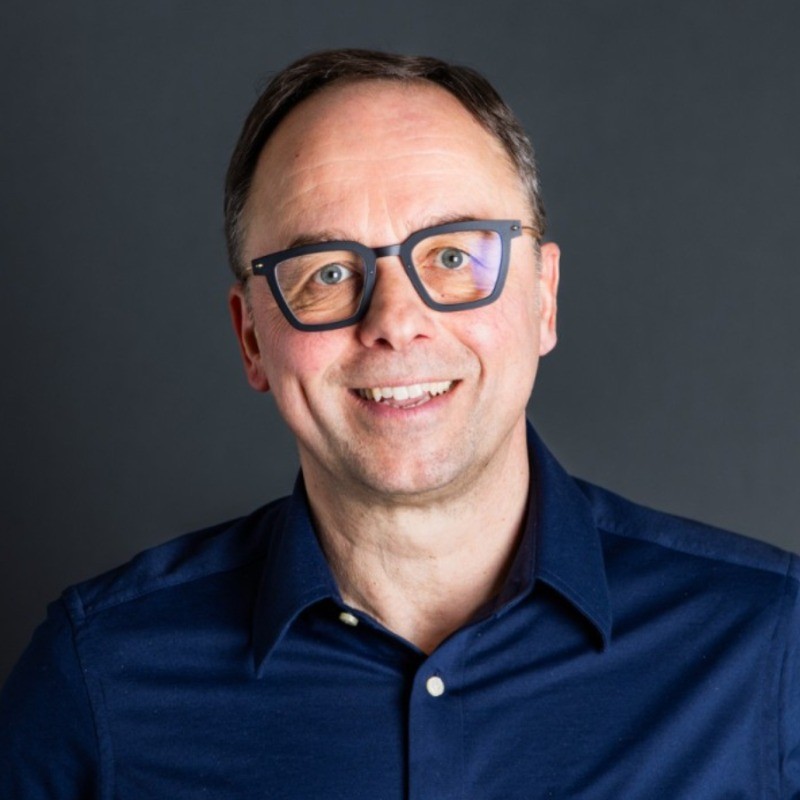 Vince Molinaro